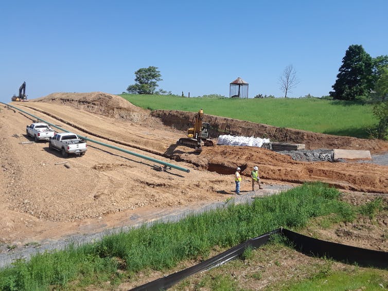 Pipeline construction on a farm