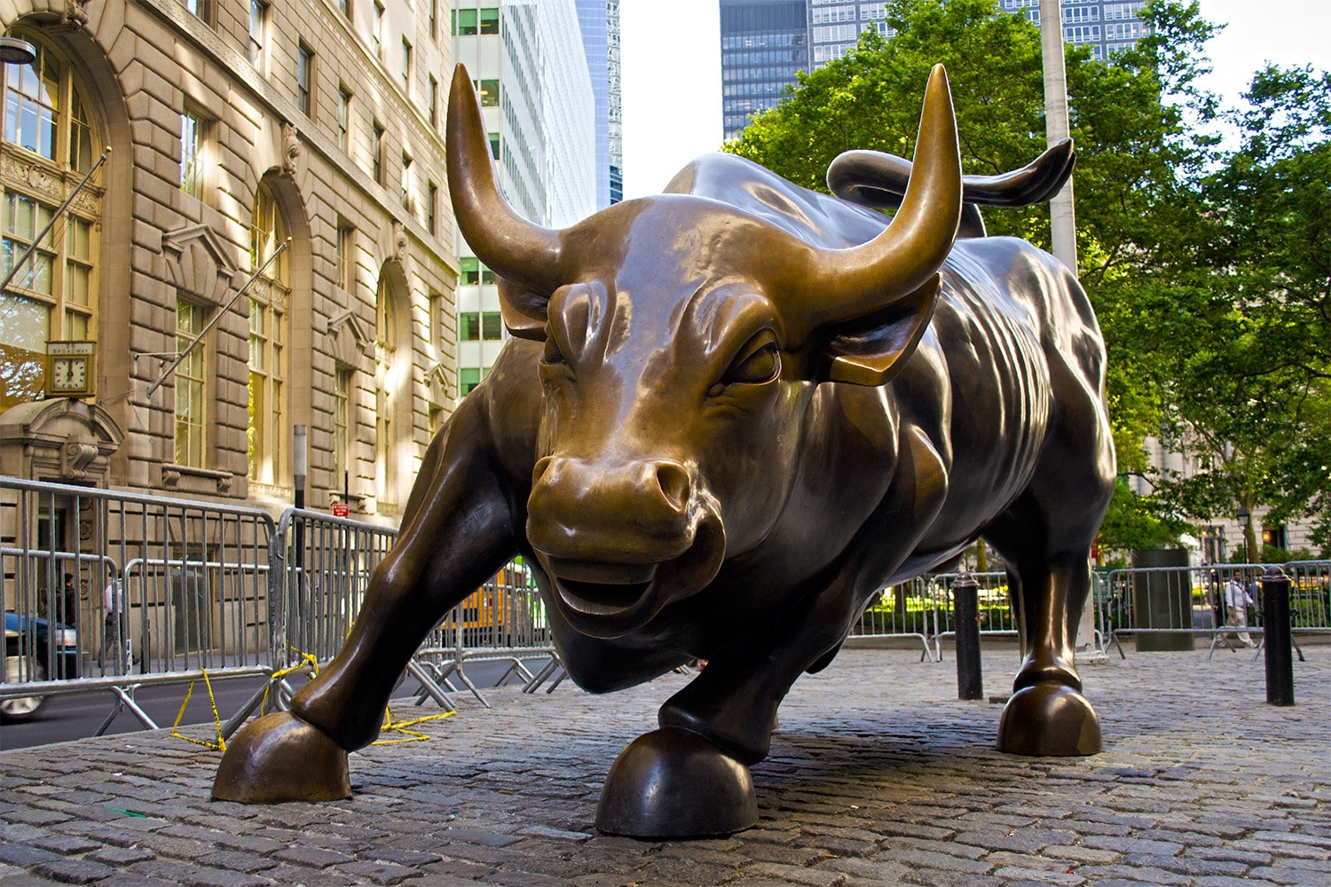 The bronze bull statue on Wall Street