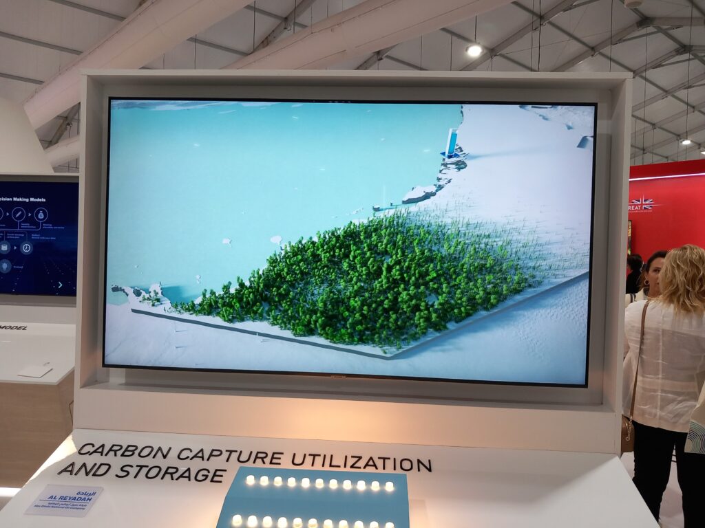 photo of UAE Promotes Its State Oil Company at COP27 image