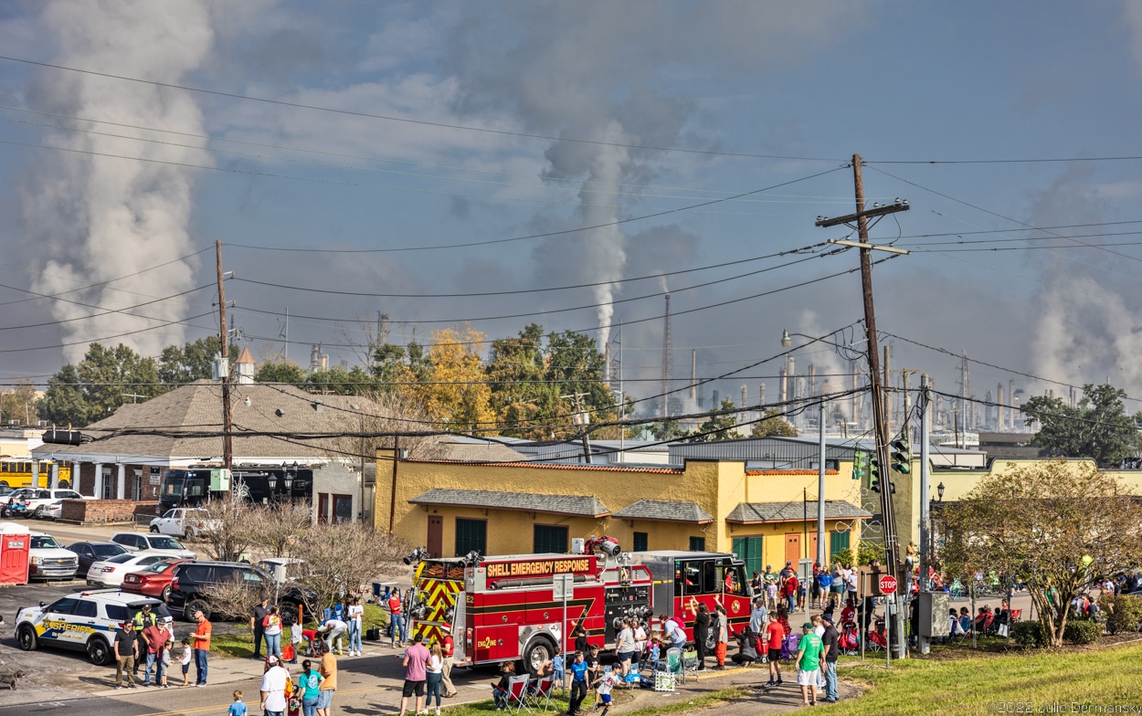 a scene from Norco's Christmas Parade