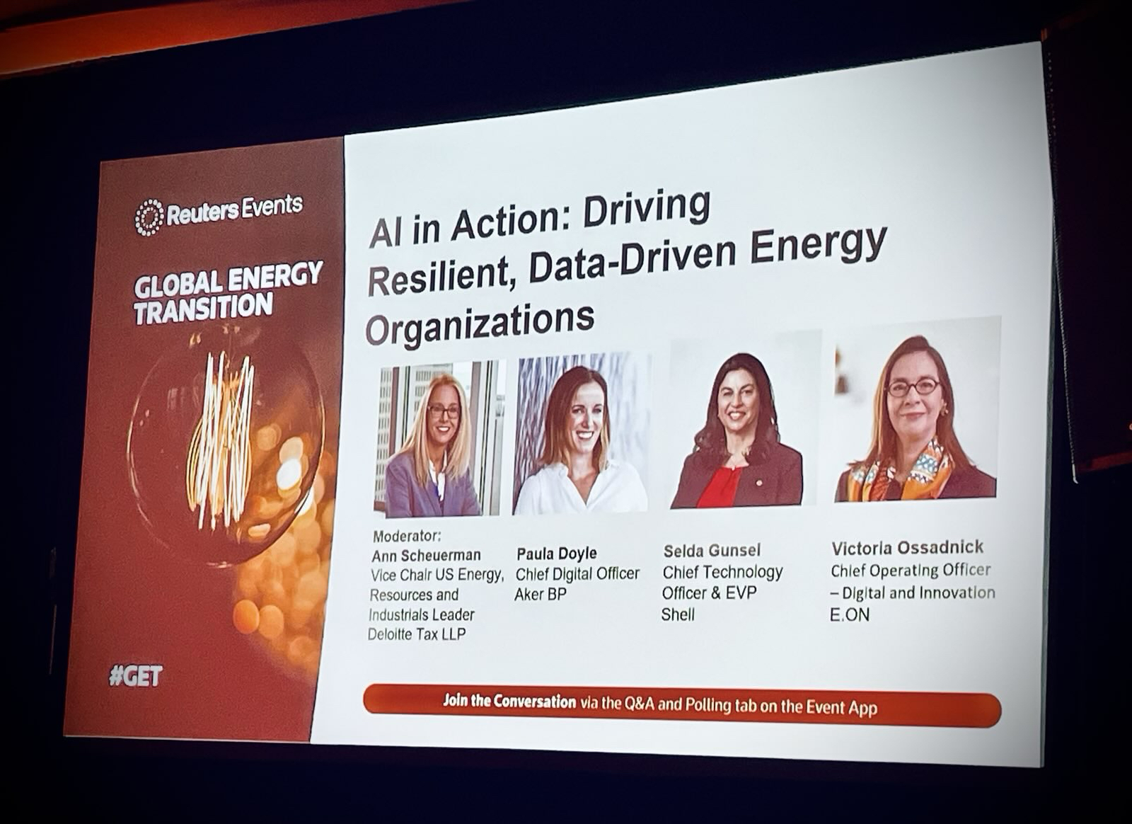 Can AI Slash Pollution? Fossil Fuel Industry Is Investing in Boosting Oil Production, Profits Instead