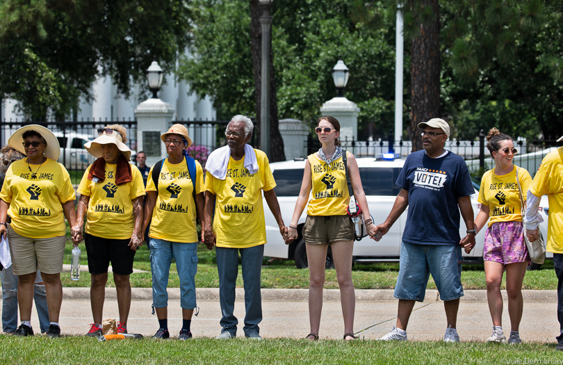 CADA marchers at Governor John Bel Edwards' mansion