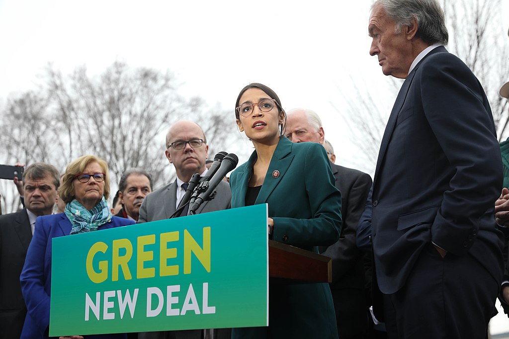 Alexandria Ocasio-Cortez and Ed Markey reveal the Green New Deal resolution