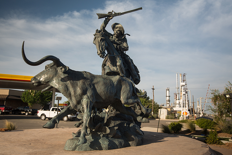 Sculpture in front of Navajo Artesia refinery