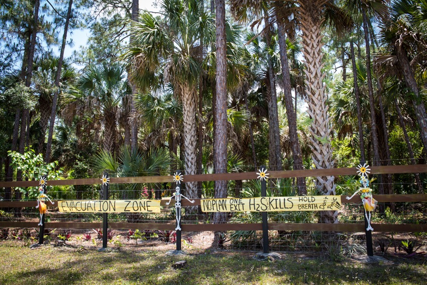 Signs in front of the Durans' home