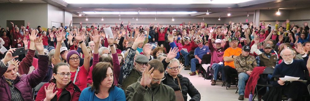 More than 1,500 people showed up at a hearing in Jackson County, Oregon, to oppose Jordan Cove LNG and the Pacific Connector pipeline.