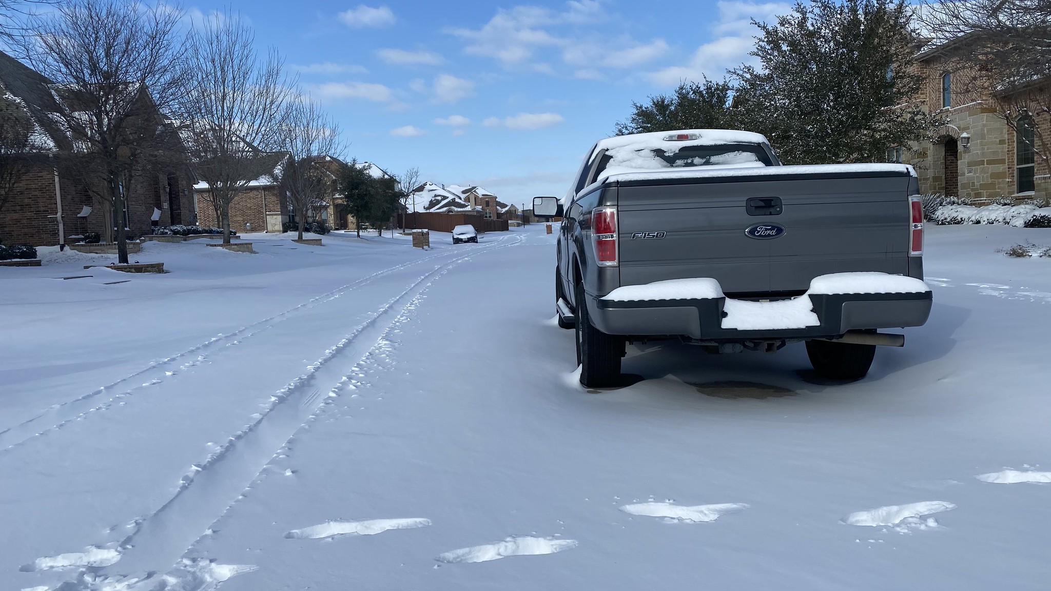 Snowy street in Texas