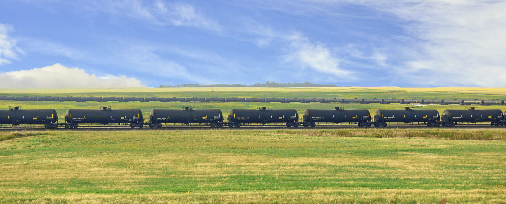 North Dakota oil trains